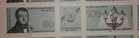 Segunda foto del sello sin identificar: hojas enteras